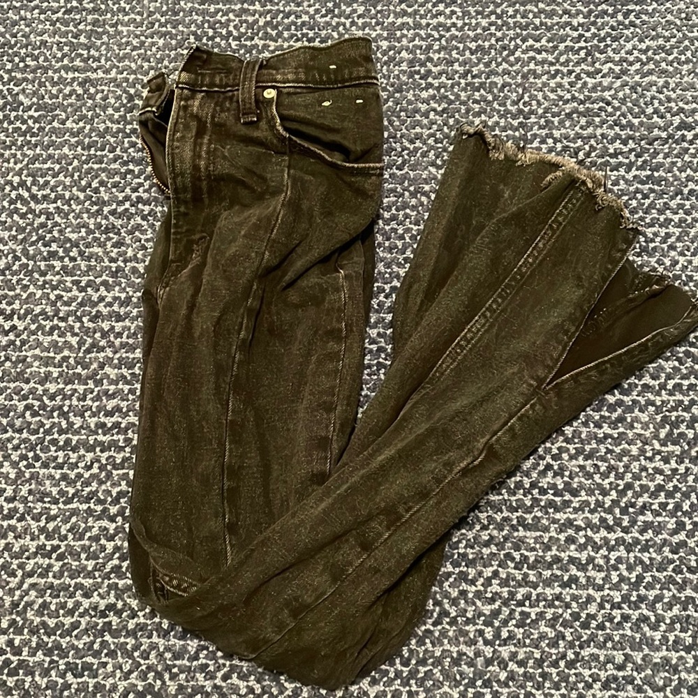 Abercrombie bottom slit jeans